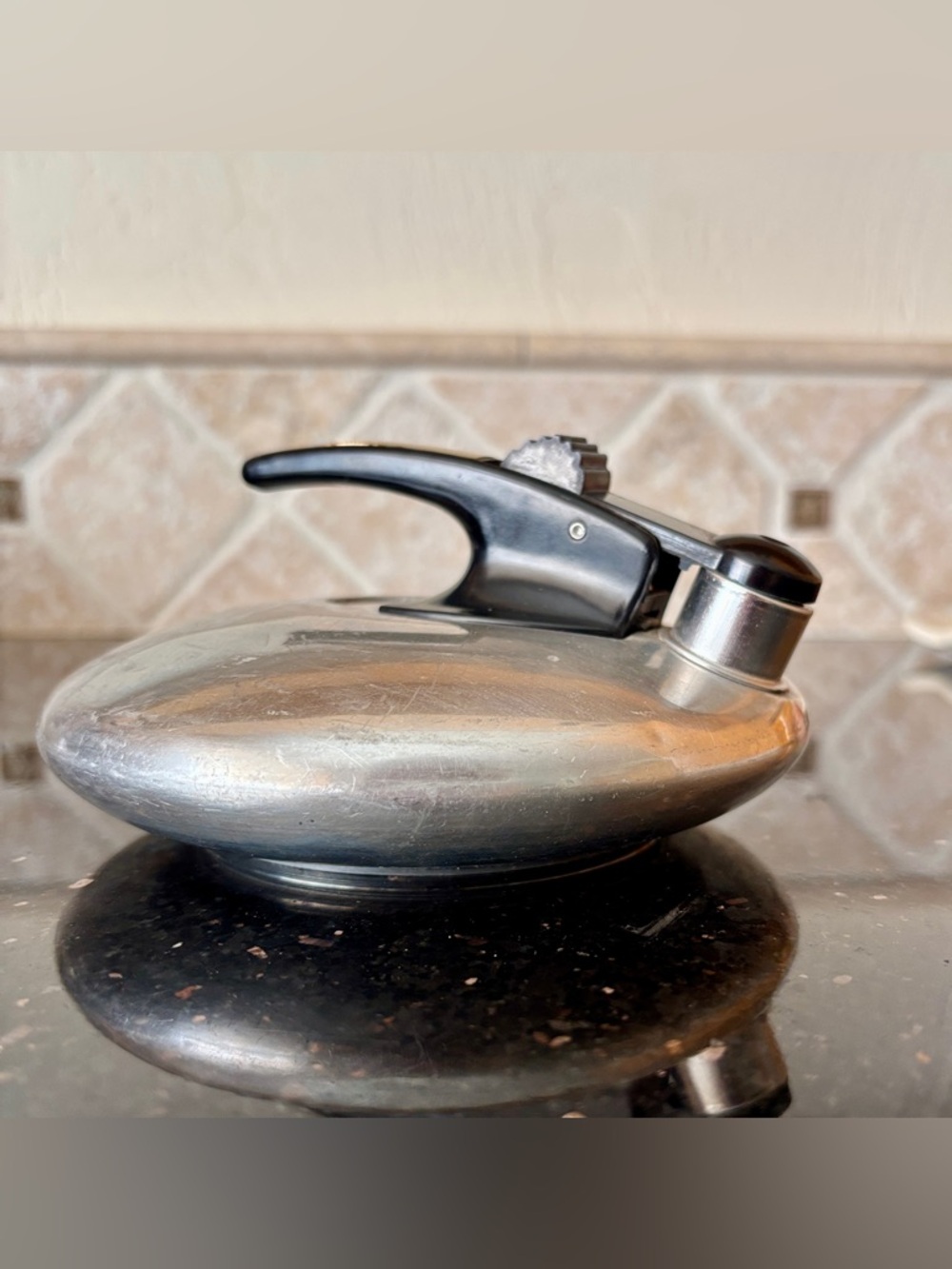Vintage Art Deco Atomic Age UFO Aluminum Whistling Mini 1 Cup Kettle
